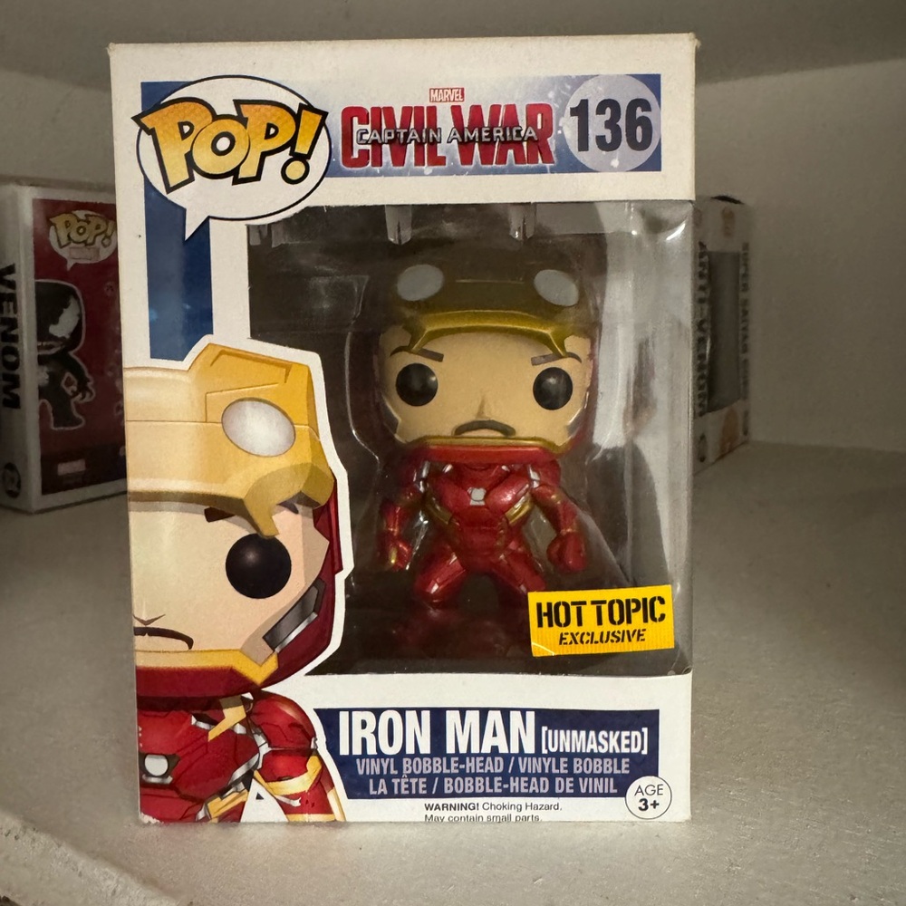 Funko Iron Man Unmasked Figure hot topic exclusive civil war